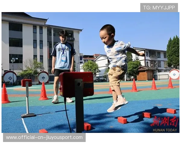 中小学生体能监测数据纳入成长记录系统，中小学体质监测