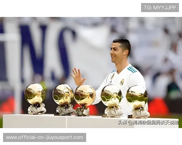 记者当C罗面称梅西更强，C罗不同意并称自己最强。，c罗如何评价梅西