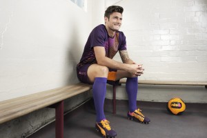 九游游戏中心-曼城门将扑救令人叹服，媒体评为最佳表现，曼城队门将